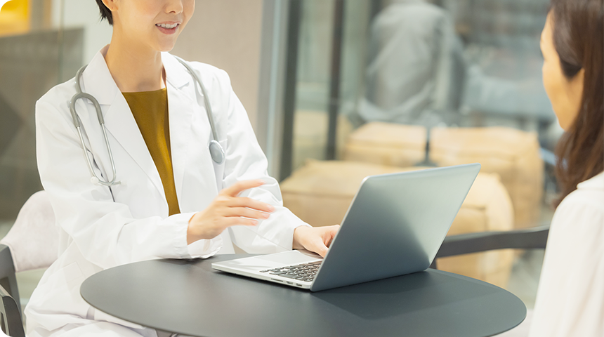 どんな皮膚の悩みでも気軽に通えるクリニック皮膚科専門医による丁寧な診療